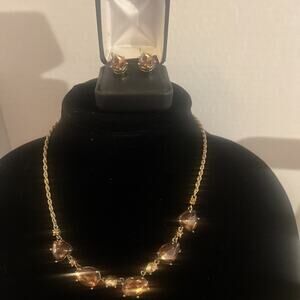 Vtg Topaz Tear Drop Crystal Gold Tone Necklace Drop EarringSet